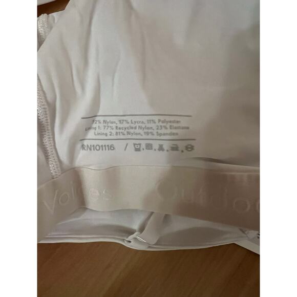 Outdoor Voices Move Free Criss Cross Tank - Picture 4 of 5